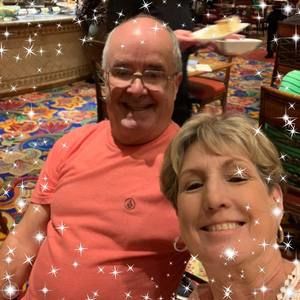 Meet your Posher, Carolyn